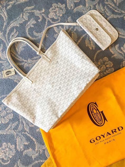 is it cheaper to buy goyard in paris|goyard saint louis pm price.